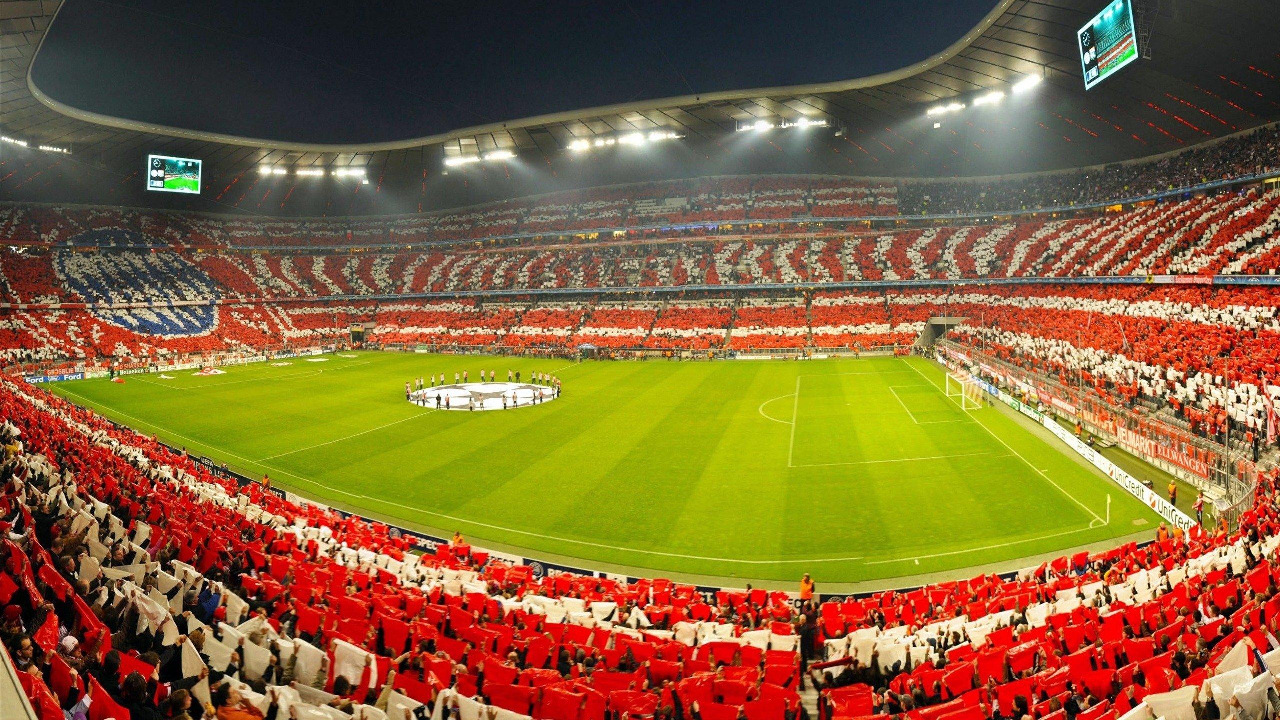 法甲联赛激战正酣,巴黎圣日耳曼领跑积分榜